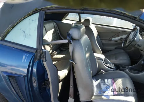 2000 Ford Mustang Gt z USA, uszkodzony, nr VIN 1FAFP45X0YF206467